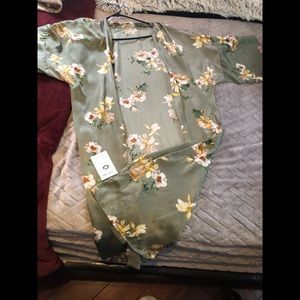 Cardigan silk cardigan